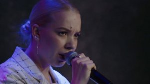 Ветер майский.Слова Ирины Денисовой,музыка Марины Бурлаковой.Исполняет Рыбакова Василиса