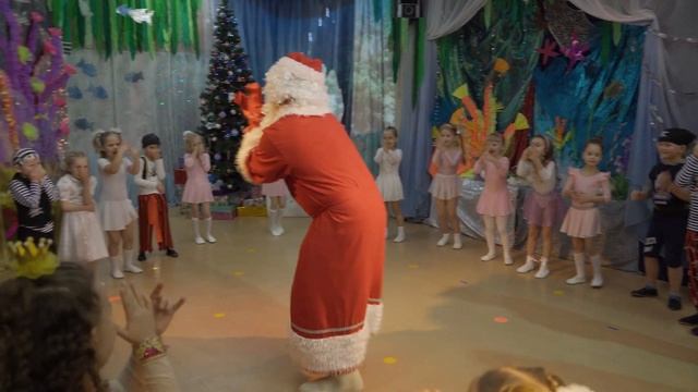 Новый год 2022! Детский сад "Лорик". Группа "Васильки". Утренник. "Подводное царство" 22.12.2021. смотреть онлайн