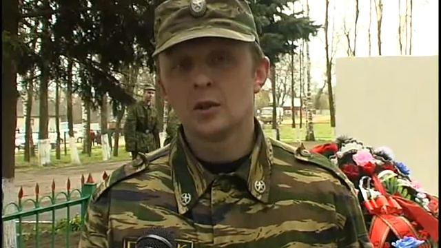 Перезахоронение останков воинов ВОВ в деревне Тимоново. 05.2007