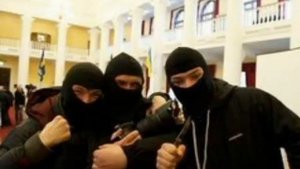 Никогда мы не будем братьями !