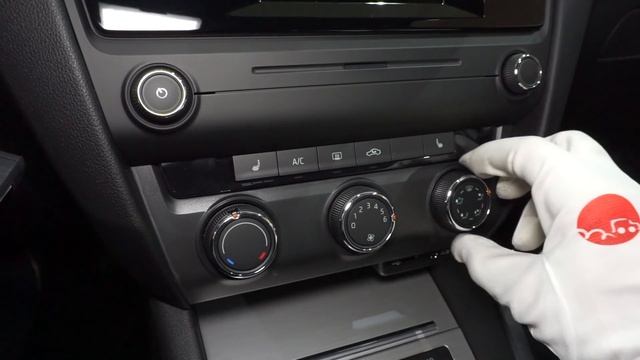 Skoda Octavia 2016 1.6 MPI (110 л.с.) МT Ambition Hockey Edition - видеообзор смотреть онлайн