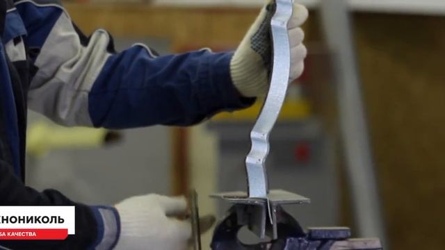 Примыкание к торцевой планке композитной черепицы Luxard Технониколь смотреть онлайн