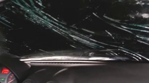 Открылся капот на трассе!