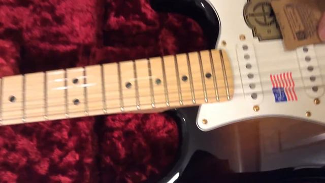 Unboxing Fender American Stratocaster 60th Anniversary PART 1 смотреть онлайн