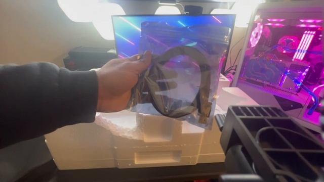 ROG Swift OLED PG27AQDM Unboxing - Davidplaysx89 смотреть онлайн