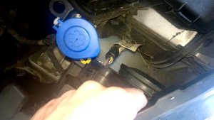 How To Replace A Headlight Bulb In A Ford Fiesta