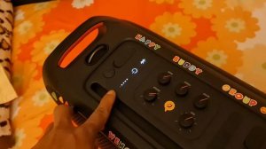JBL PARTYBOX ON THE GO CHARGING BY POWER BANK PART 1 wait my next vedio how to modified 48hr max vo