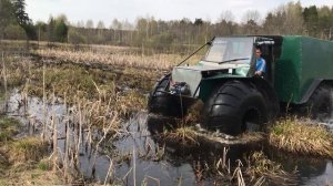 Вездеход Кирыч - первое болото, трясина... Результат отличный!!!