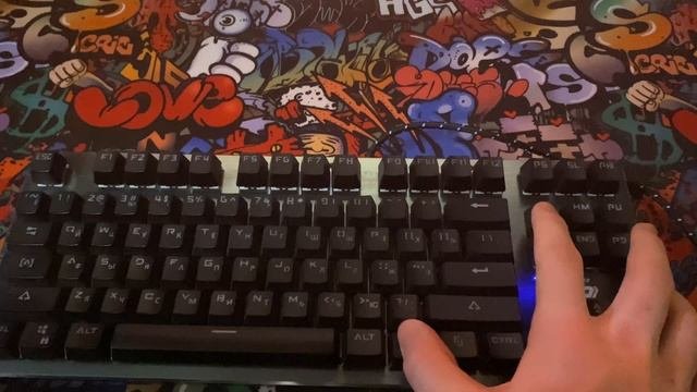 Игровая механическая клавиатура