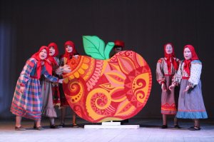 "Чудесное яблоко" Ефим Честняков
Театральная студия "Сказка"