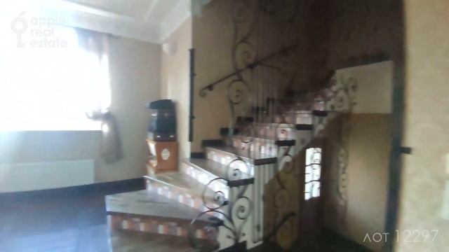 Вдали от шума города: 230 кв.м в аренду. 5 спален. Таунхаус смотреть онлайн