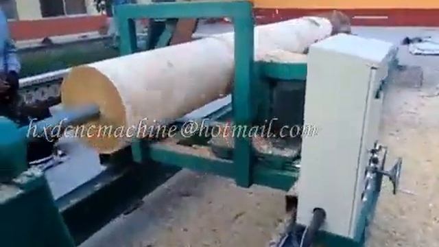 токарный станок по дереву дома ， дом из бревна ， токарная обработка дерева