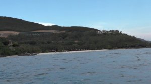 На катере до отеля