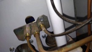 Как зажечь бытовой газовый котёл.