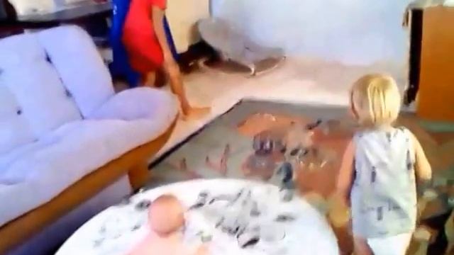 Ранним-ранним летним утром у нас дома так смотреть онлайн