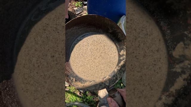 Как выглядит водоносный песок