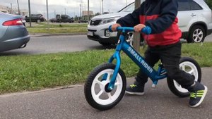 САМЫЙ ЛЕГКИЙ БЕГОВЕЛ Small Rider Foot Racer Light / ПЕРВЫЙ БЕГОВЕЛ ДЛЯ МАЛЬЧИКА /
