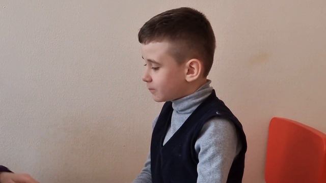 Егору ставят звук [Р]😊 смотреть онлайн