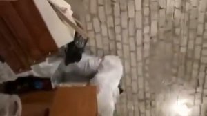 Жители взорвавшегося дома Краснодонцев 17 хранят вещи в съемных гаражах