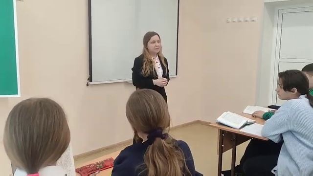 стих "Привыкайте счастливыми быть" автор Ирина Самарина смотреть онлайн