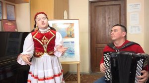 Хайруллина Аделина - Башкирская народная песня "Түңәрәк такмактары"