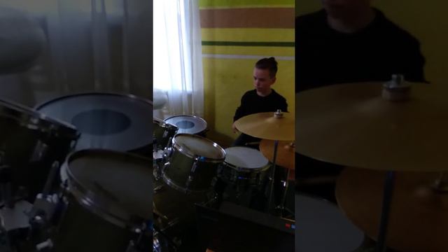 Imagine Dragons Beliver соло смотреть онлайн