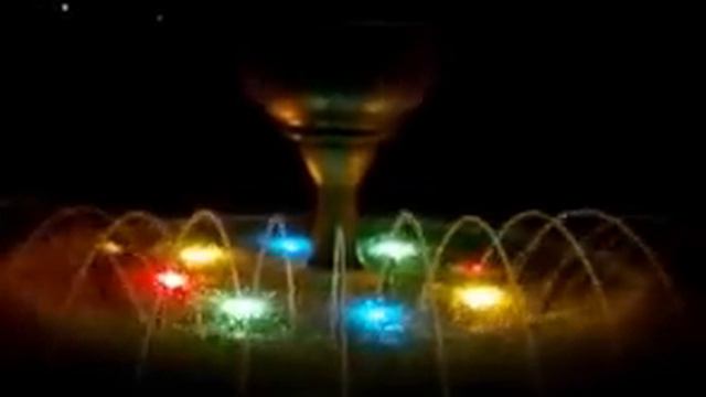 Фонтан в Новосибирске. Нарымский сквер. смотреть онлайн