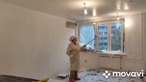 Как покрасить потолок и галтели вторым слоем  равномерно и без полос