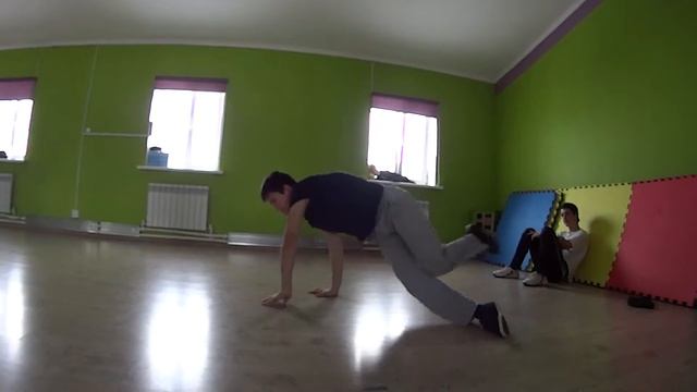 Тренировка Брейк Сергей Д. смотреть онлайн