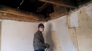 Замена гнелых балок на потолке