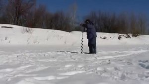 Титановый ледобур 130мм (автор Ильяс Мусеев г. Ижевск)