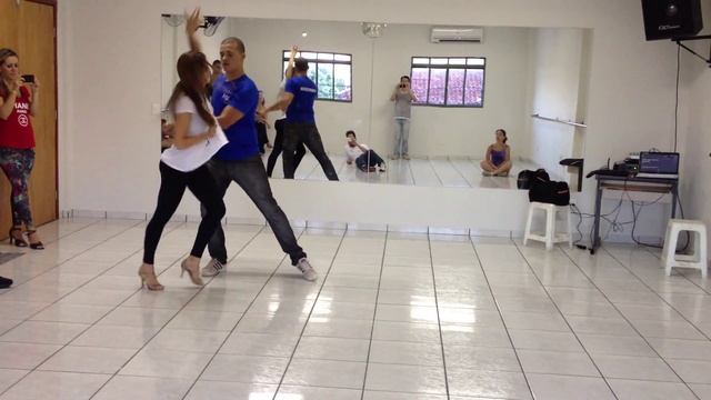 Demo Zouk - Adriana Coutinho e Marcelo Reis - S.J Rio Preto 2014 смотреть онлайн