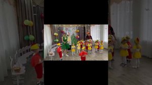 Развлечение к женскому дню с детьми 2-3 лет "Цыплята малыши поздравляют маму"