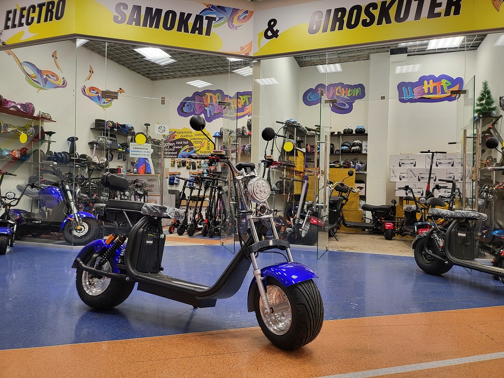 Электросамокат (скутер) Gt x11 в Иваново тц Аксон май 2022 год смотреть онлайн