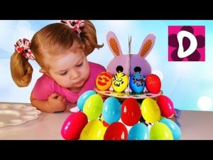 ✿ КРАСИМ ЯЙЦА к ПАСХЕ Диана Готовится к Празднику Coloring Easter Eggs surprise