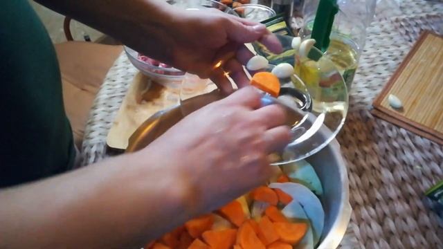 Говядина тушеная в скороварке. смотреть онлайн