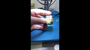Часы Apple Watch 5 series a2093 не включаются