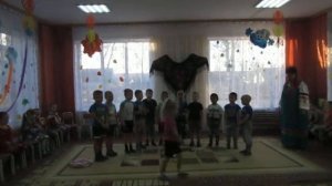 песня Во кузнице