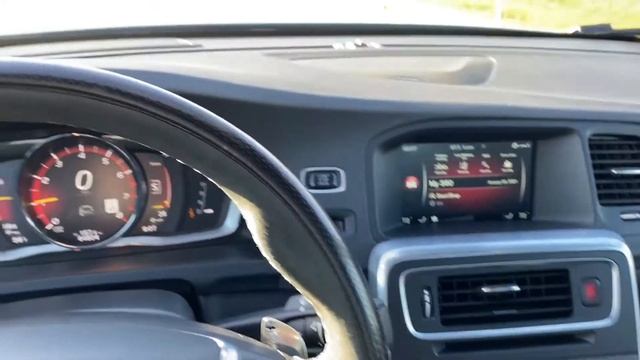 2017 Volvo S60 Polestar смотреть онлайн