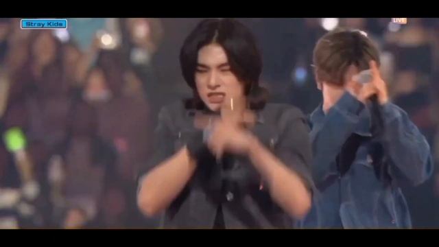 Stray Kids "Super Bowl" Live Perform Kcon LA 2023 смотреть онлайн
