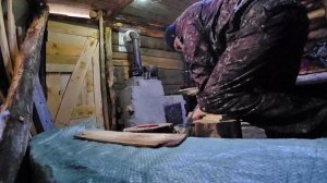 СТРОЮ ЗЕМЛЯНКУ В ЛЕСУ. ЗАВАЛИЛО СНЕГОМ! ЛЕЖАНКА ГОТОВА!