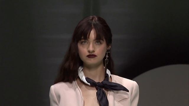 Emporio Armani - 2016 Spring Summer Womenswear Collection смотреть онлайн