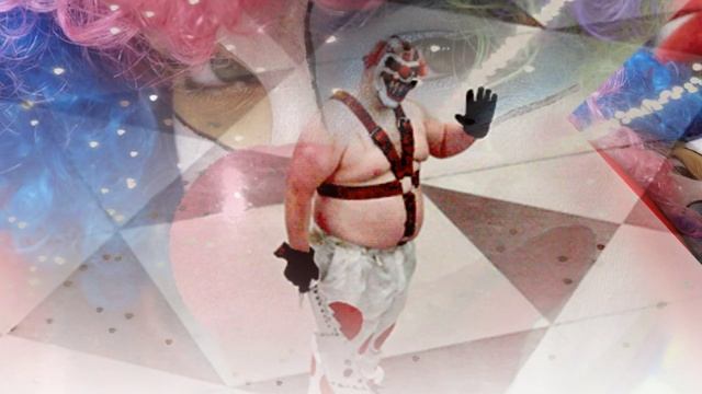 Печален клоун с седино