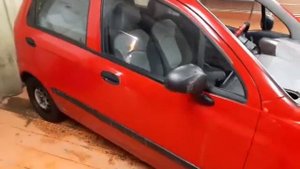 Установка лобового стекла Chevrolet Spark 1