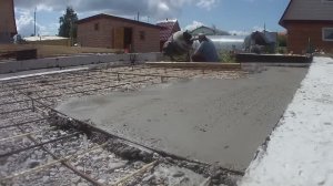 Бетонный пол в гараже которого НЕТ !