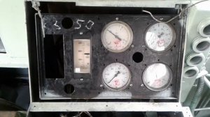 Тестирование придельного регулятора на срабатывание ЧМЭ-3 в кабине машиниста.