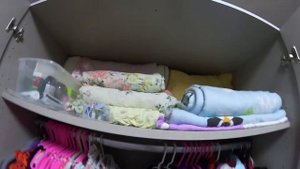 Едем к подруге/ Расхламление и организация хранения в шкафу у детей???