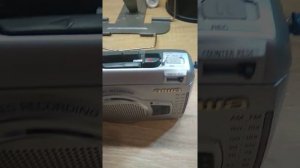 Обзор на кассетный плеер aiwa js199