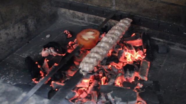 Зейналов Замик (люля-кебаб из курицы)