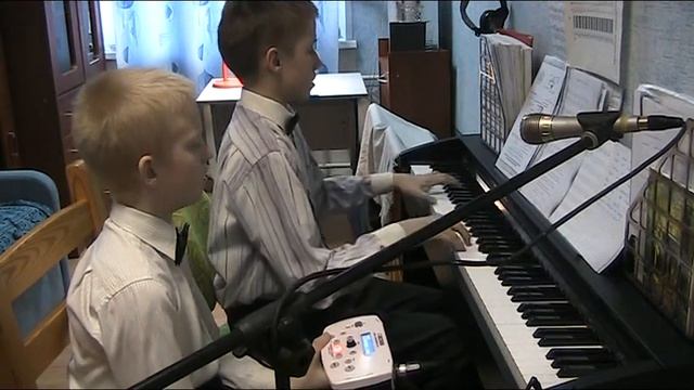 Косил сено старичок. Русская народная песня. Фортепиано смотреть онлайн